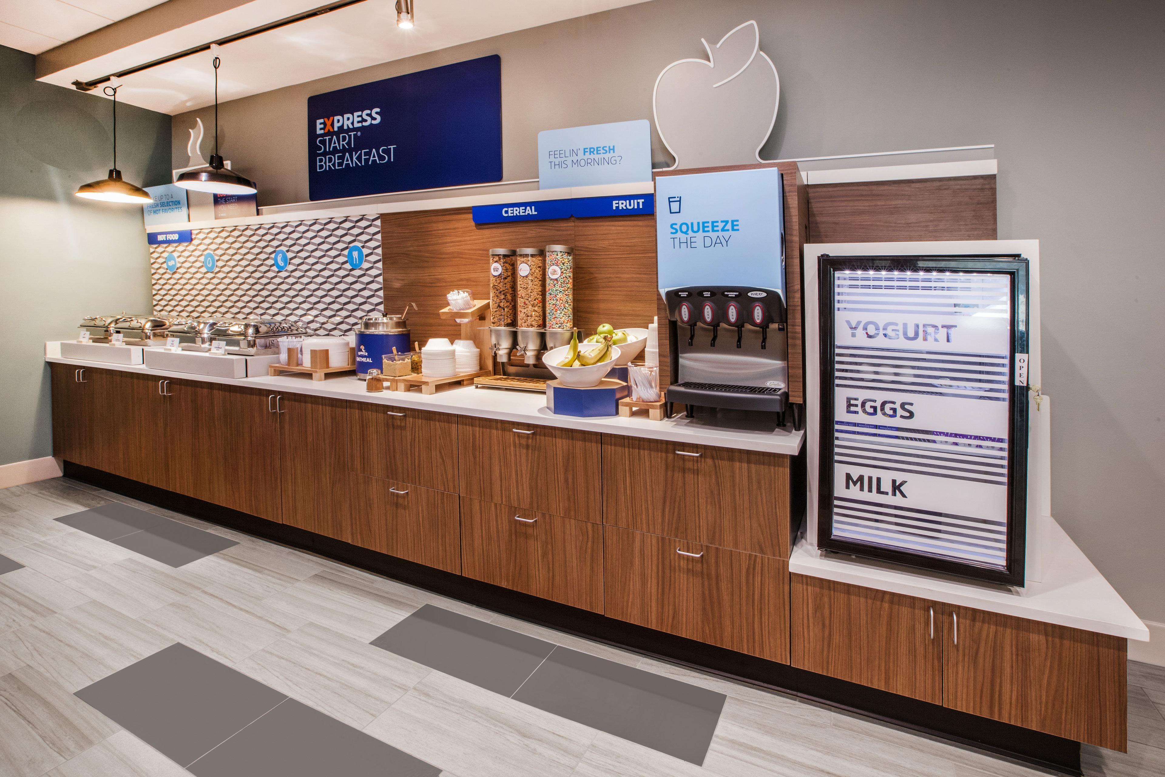 Holiday Inn Express Jamestown By Ihg Zewnętrze zdjęcie
