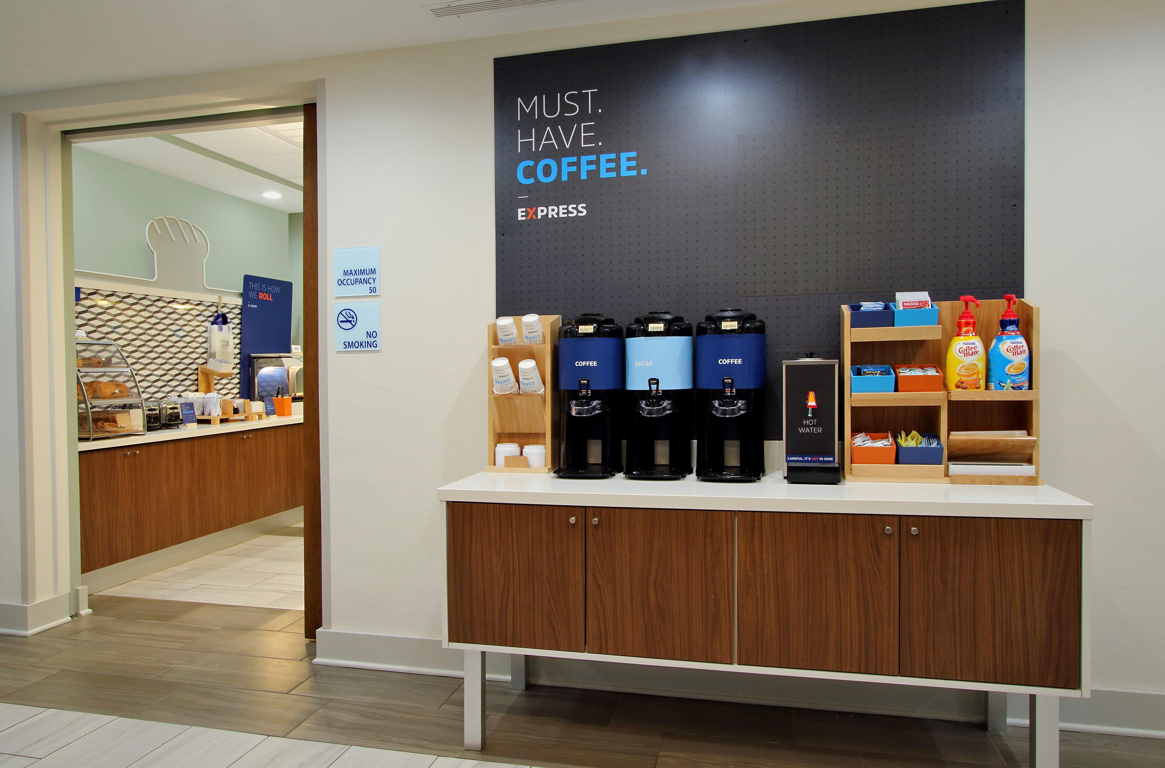 Holiday Inn Express Jamestown By Ihg Zewnętrze zdjęcie